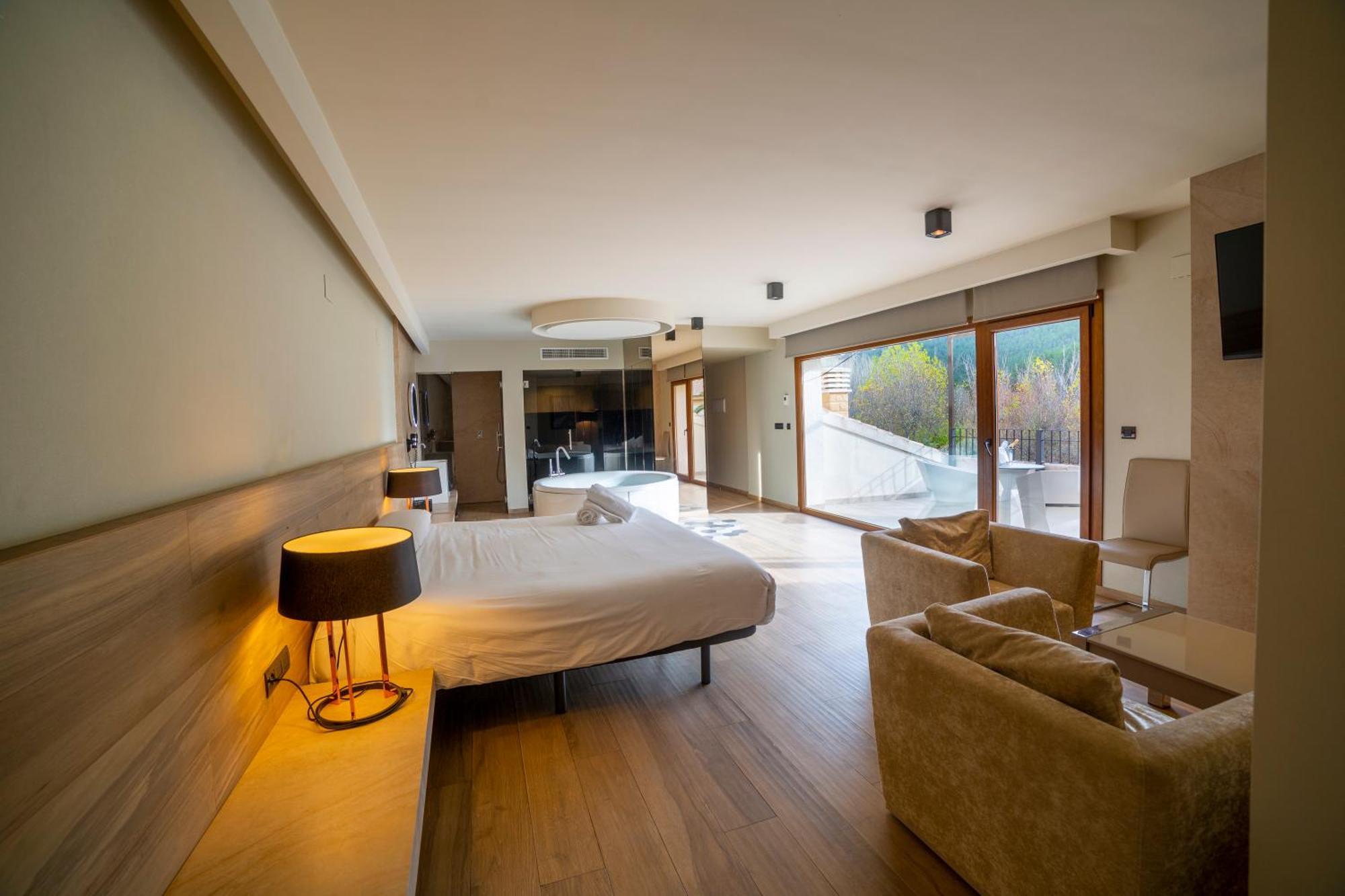 Suites Finca Los Olivos 알칼라 델 후카르 외부 사진